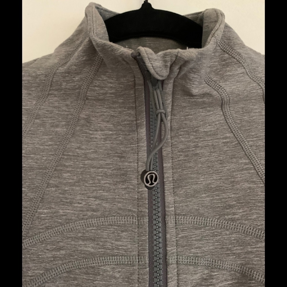 Authentic Lululemon Lightweight Jacket - image 4